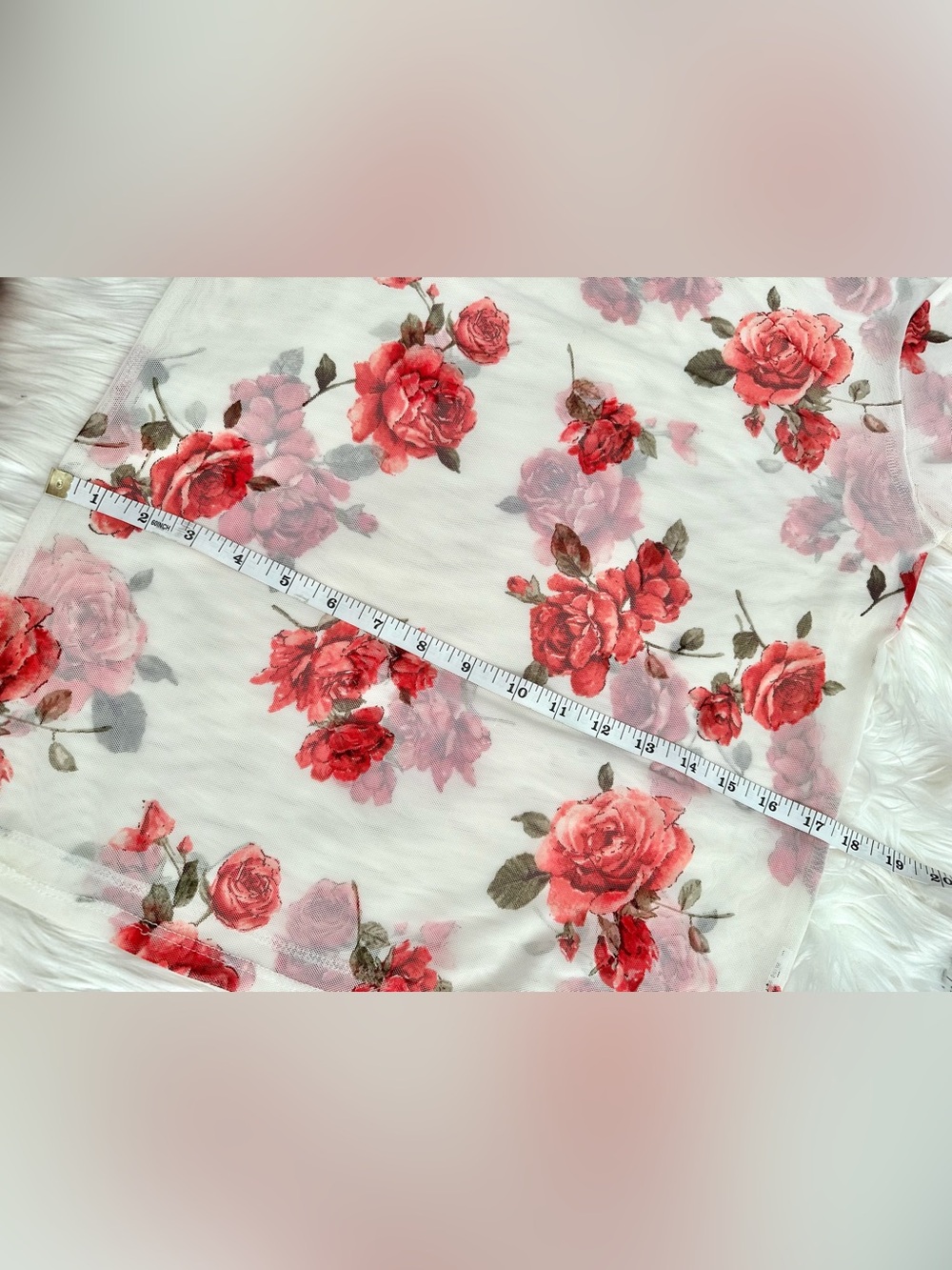 F21 ROSE SHEER TOP - Picture 4 of 9